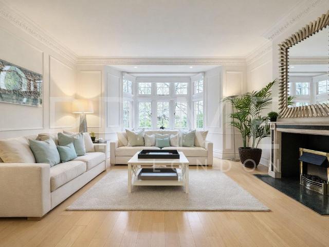 Apartment for rent in Belgravia, Greater London