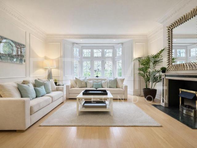 Apartment for rent in Belgravia, Greater London
