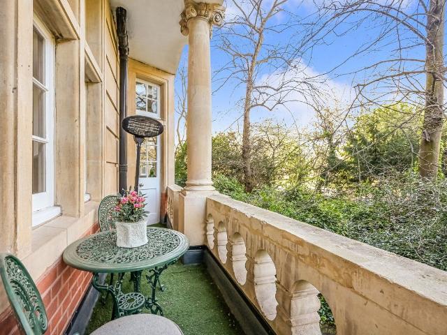 House for rent in Belgravia, Greater London