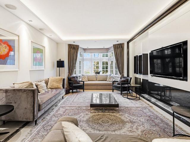 Apartment for rent in Belgravia, Greater London