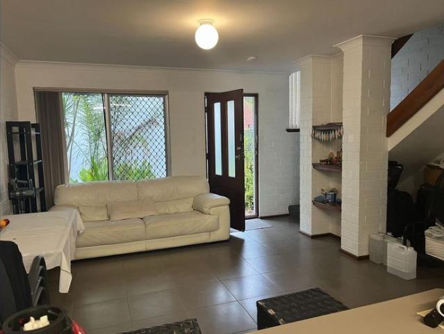Townhouse for rent in Subiaco Po, Western Australia