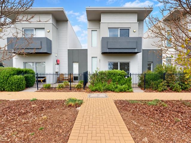 Townhouse for sale in Seaford Meadows, Adelaide