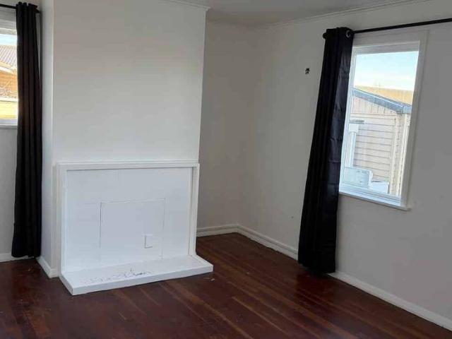 House for rent in Camberley, Hastings