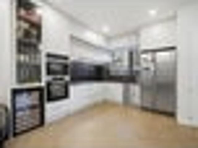 House for sale in Three Kings