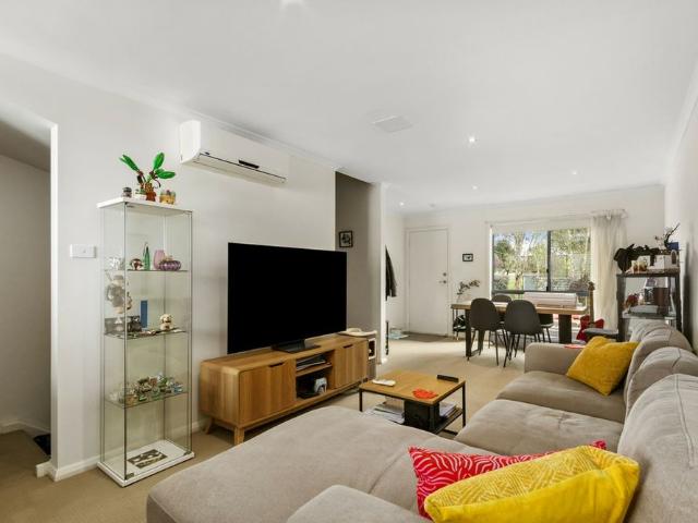 House for rent in Casey, Australian Capital Territory