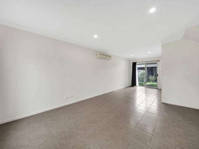 House for rent in Highlands, Melbourne