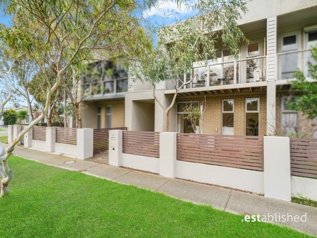 Townhouse for sale in Camerons Creek, Victoria