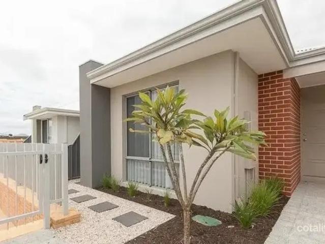 House for sale in Hammond Park, Western Australia