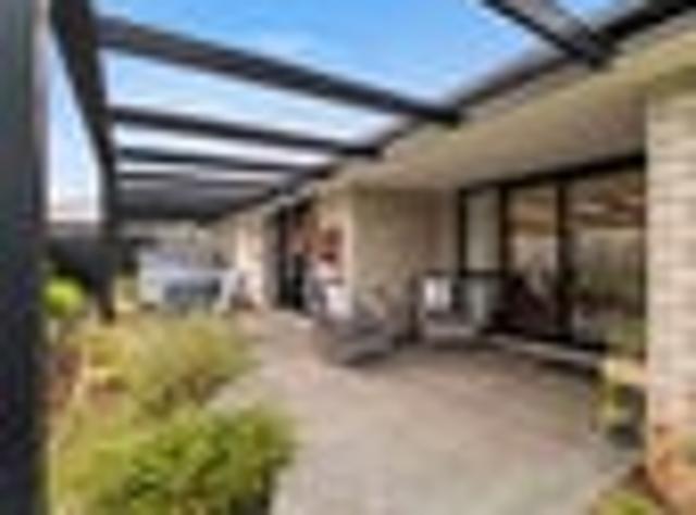 House for sale in Lincoln, Canterbury