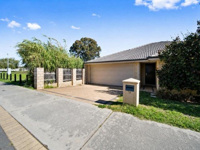 House for sale in Queens Park, Western Australia