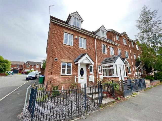 House for rent in Besses o' th' Barn, Bury