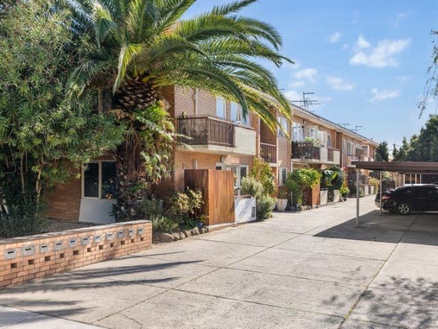 Apartment for sale in Camerons Creek, Victoria