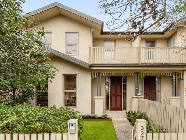 Townhouse for sale in Camerons Creek, Victoria