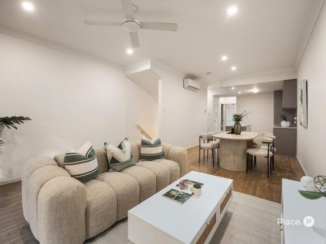 Townhouse for sale in Toombul, Queensland