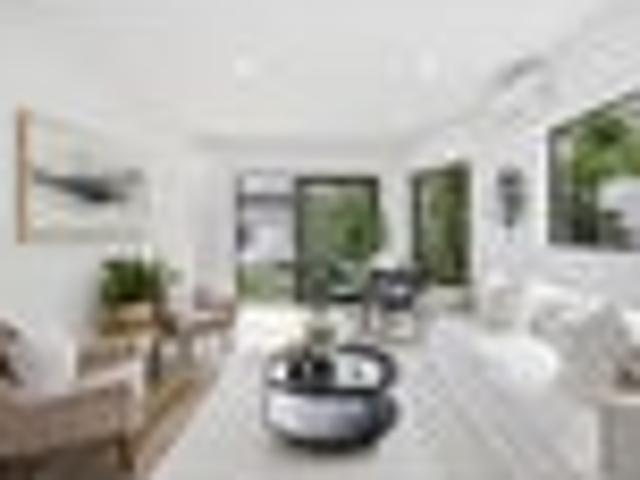 House for sale in Lynfield