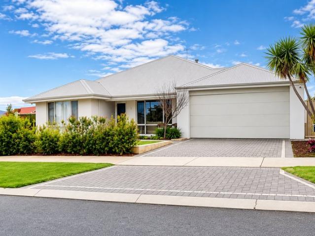 House for sale in Ridgewood, Western Australia