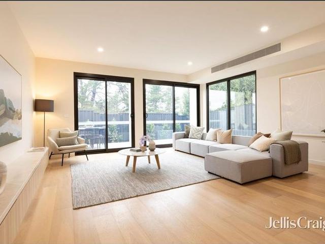 Townhouse for rent in Doncaster, Melbourne