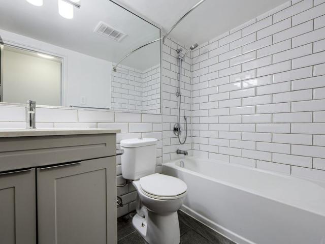 Apartment for rent in Woburn, Ontario