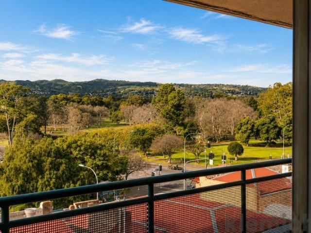 Apartment for sale in Horseshoe Creek, South Australia