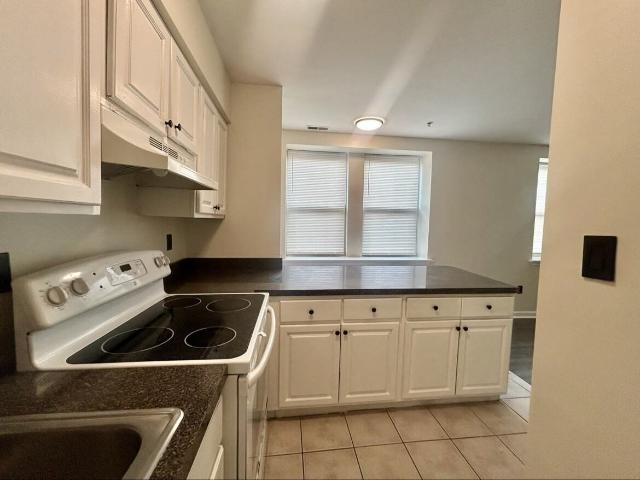 Apartment for rent in Liberty Square, Baltimore