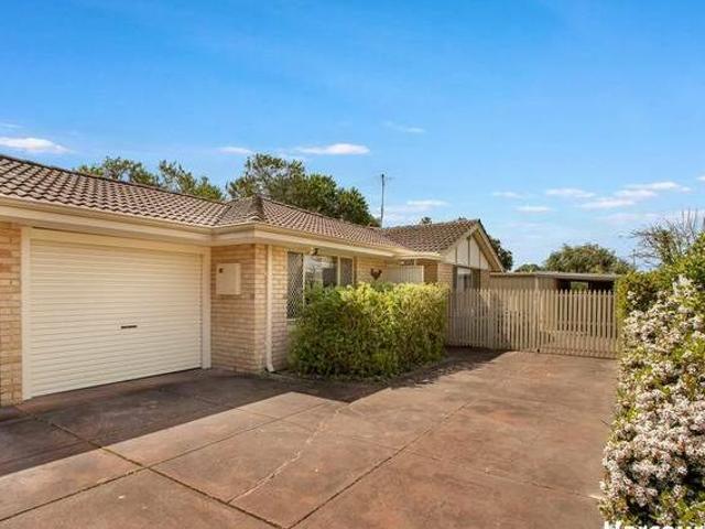 House for rent in Cockburn, Western Australia