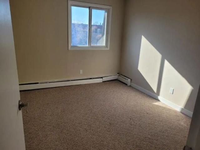 Apartment for rent in Boyle Street, Edmonton