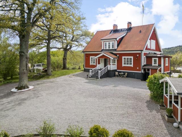 Villa till salu i Ekerö, Stockholm