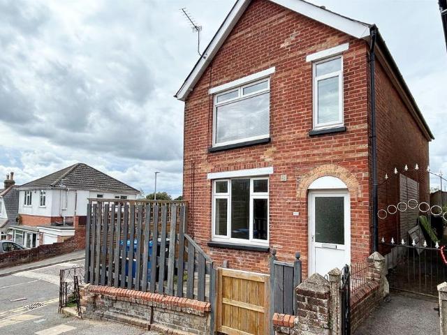 Apartment for rent in Poole