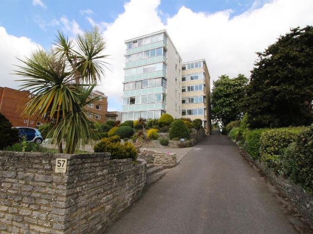 Apartment for rent in Poole