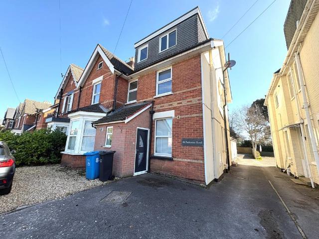 Apartment for rent in Poole