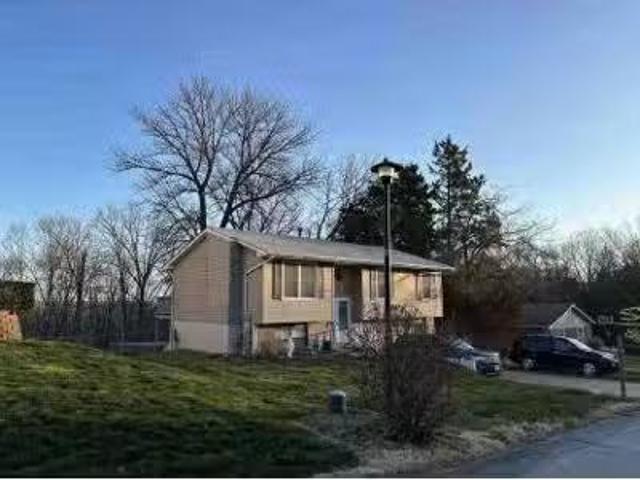 House for sale in Arnold