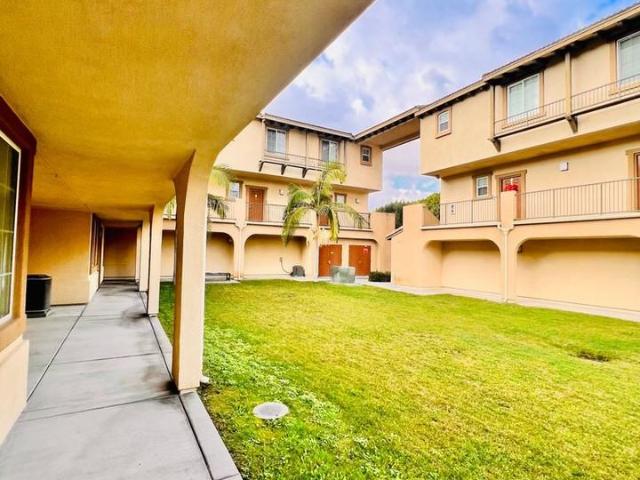 Apartment for rent in Buena Park, California