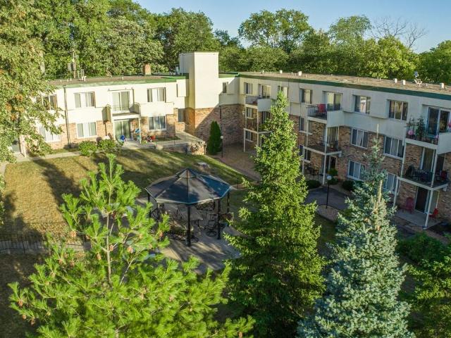 Apartment for rent in Hennepin, Minnesota