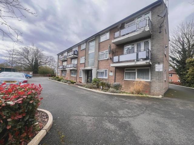 House for rent in Kingsbury, Greater London