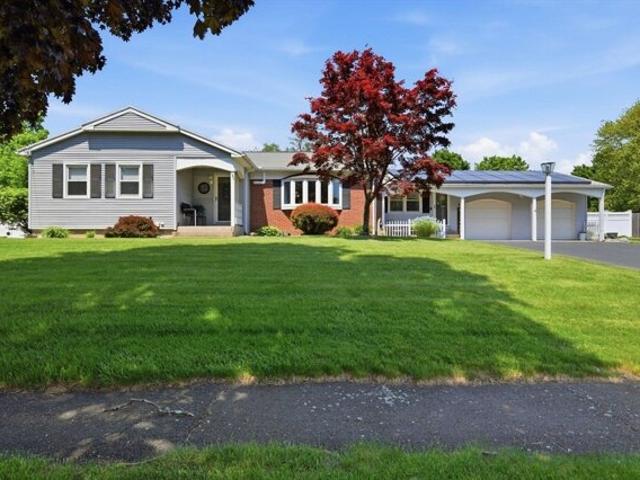 House for sale in Hampden, Massachusetts