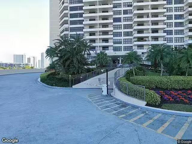 Apartment for rent in Hollywood