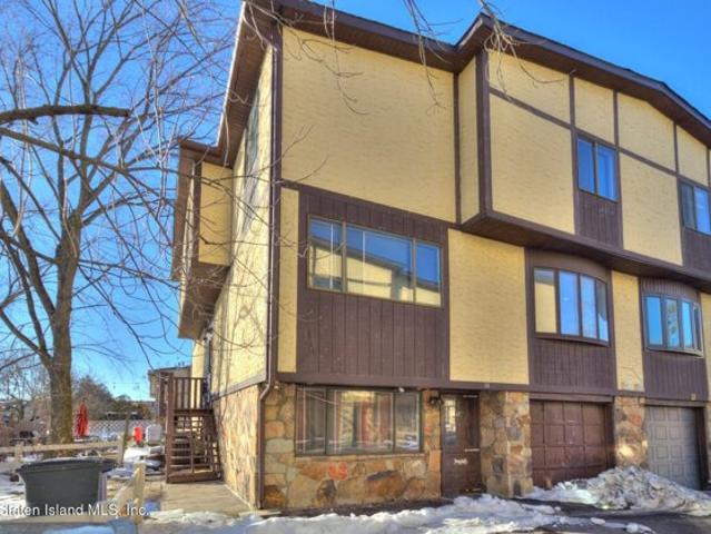 House for sale in Arverne, New York