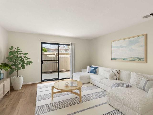 Apartment for rent in Riverside, California