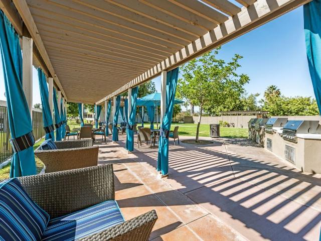 Apartment for rent in Redlands, California