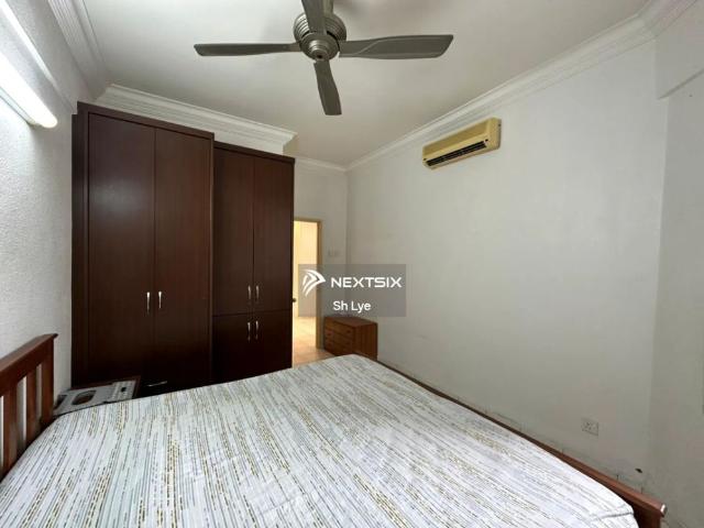 Apartment for rent in Mukim 13, Georgetown