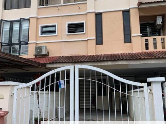 House for sale in Petaling, Damansara Damai