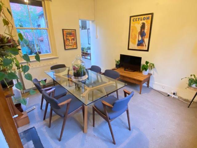 Room for rent in Camerons Creek, Victoria