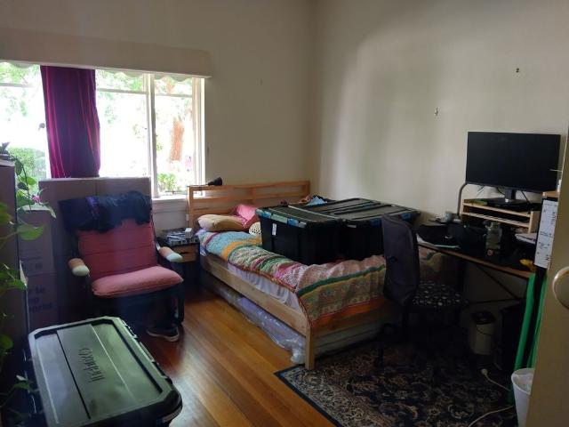 Room for rent in Camerons Creek, Victoria