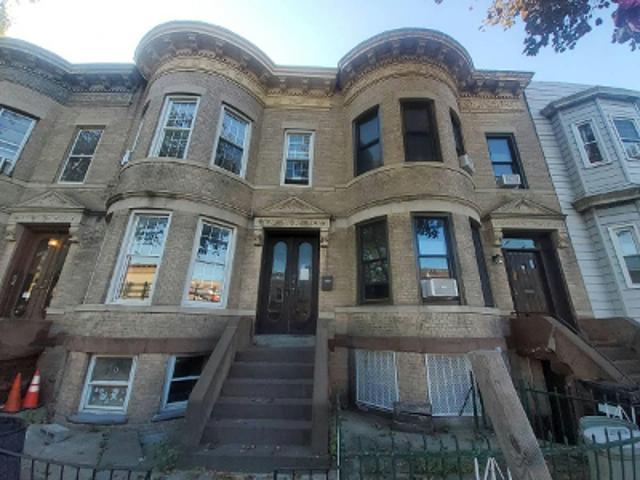 House for sale in Parkville, New York