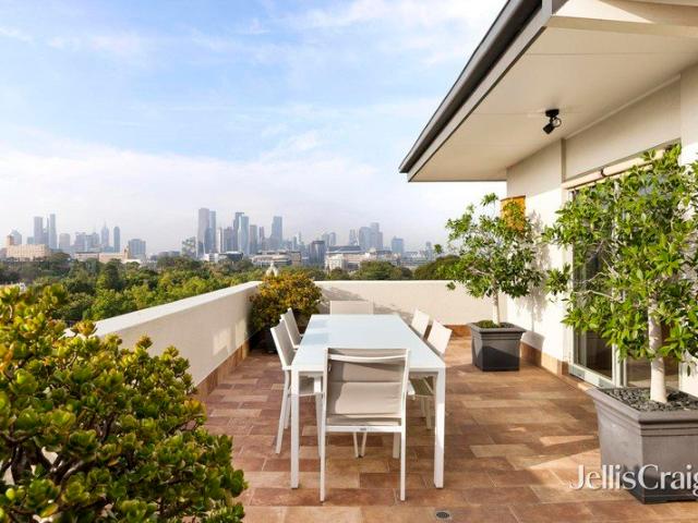 Apartment for sale in Camerons Creek, Victoria