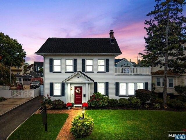 House for sale in Bloomfield, New Jersey