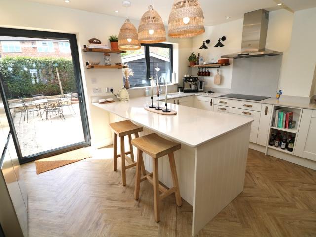 House for rent in Pachesham Park, Surrey