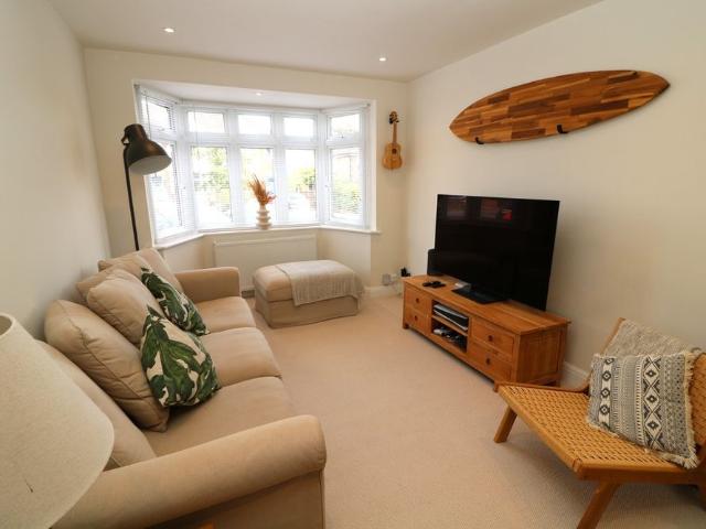 House for rent in Pachesham Park, Surrey