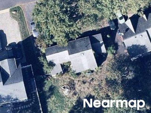 House for sale in Clark, New Jersey