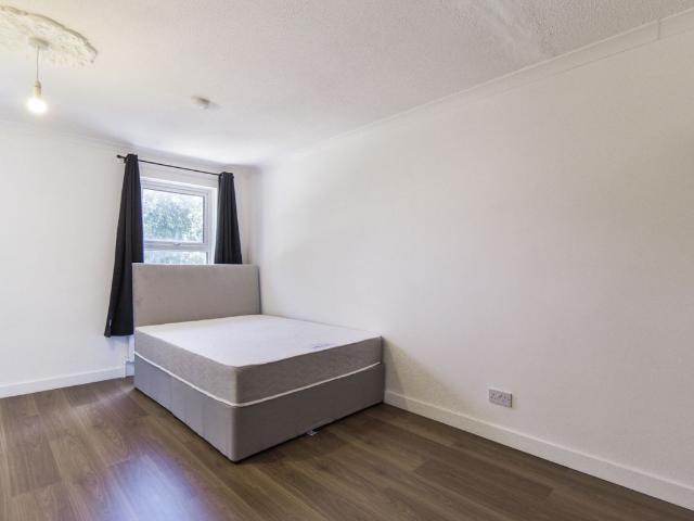 Room for rent in Belvedere, Greater London